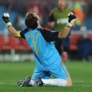 Divine- Casillas