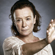 ezelin kör anası