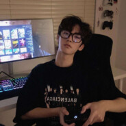 桃李嫁东风