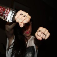 Niesamowity :#