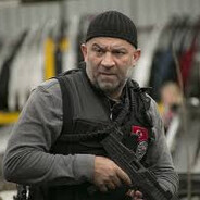 Mesut Komiser