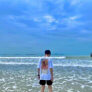 清曉涼微拂秋風.
