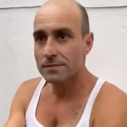 Piotr lat 43