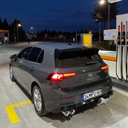Volkswagen Golf 8.5  1.5 TSİ