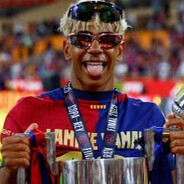 Lamine "ElChicoDeOro" Yamal
