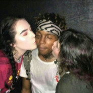 <3