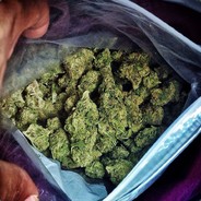 mariJuan'a-1-Deag