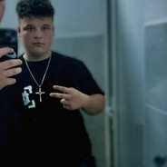 SKINS Stefan