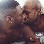 sexyblackdudeskissing