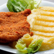 Suprema de pollo con puré mixta