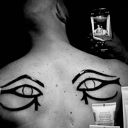 2EyezOnMe