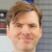 Average manager picture