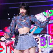 LISA---blackpink---UwwU