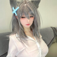 黑夜坠入她的瞳孔