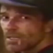 <-- *Cagão