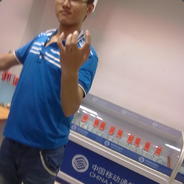 一只没钳的河道蟹