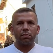 KENDİ KARINI DÖVEMİYORSUN YA