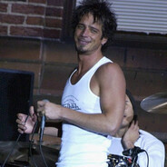 ★†Chriscornell_
