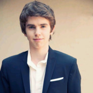 Freddie Highmore