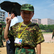 孑孓泥鸭