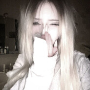 <3