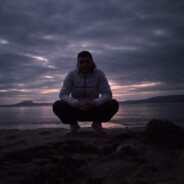 Weedek.