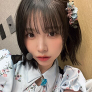 用背脊唱咸歌