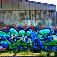 tres