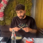 </3