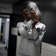 AUNTIE AIN´T PLAYIN avatar